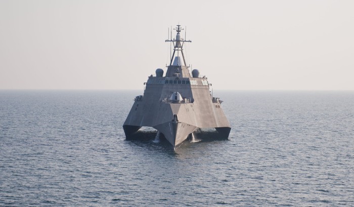 Siêu hạm tàng hình USS Independence (LCS 2)